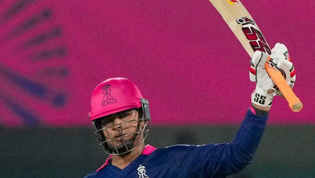 चेन्नई की पूरी टीम 127 पर ढेर, फिर आया वैभव का तूफान, 15 गेंद में फिफ्टी लगाकर मैच को बना दिया एक तरफा मुकाबला 